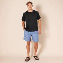 Essentials - Men's UPF 50 Quick-Drying Short-Sleeve Swim Shirt - 黑色 - 查看 8
