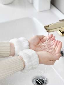 Waschen Sie Gesicht Armband anti-feuchtigkeitsexplosion Make-up Entfernung einfache vielseitige Haarbänder Armband Frauen gebündelt Haarseil gewaschen Armbänder anti-feuchtigkeits Manschetten wasserabsorbierende Handgelenkschützer Waschen Sie Gesicht Talismane