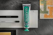 MARVIS CLASSIC 85 ML - 01 alb - Vizualizare 4