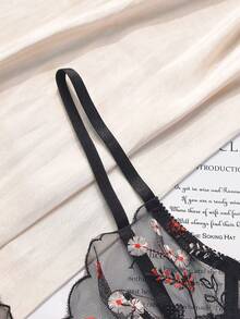 1 Set Spitze Stickerei Bügel-Push-Up Verstellbarer BH und String Set, sexy & stützend für den täglichen Gebrauch