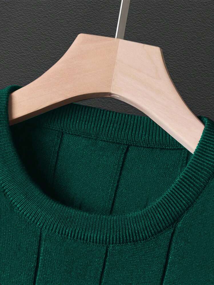 Camiseta de punto de cuello redondo de manga corta con rayas verticales de unicolor para hombre ALTZTAR - Verde Oliva - Añade 5