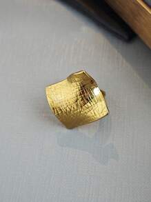 1 Stück asymmetrischer quadratischer Ring aus Edelstahl mit Falten, modisch, in einzigartiger Goldfarbe, geeignet für täglichen Gebrauch, Partys, Urlaubsschmuck
