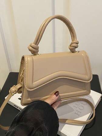 新款时尚女士白色纯色PU皮革方形手提包，简约时尚的设计，适合户外，单肩包，配有可拆卸和可调节肩带，适合购物、钱包、购物、年轻女性、大学生、新人、白领人士。非常适合办公室、大学、工作、商务、通勤、户外活动、旅行和郊游