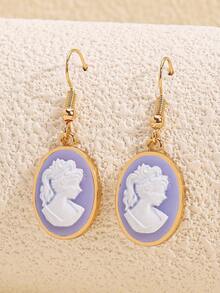 1 Pair Vintage Embossed Face Resin Women Earrings, Oval Geometric Fashionable Earrings - Multicolor - View 9