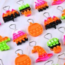 6/12/24/36/48 Stücke Halloween Mini Sensorische Spielsachen, Halloween Kürbis Geist Fledermaus geformte Schlüsselanhänger Spielsachen, Stress Relief Quetschspielzeug, geeignet für Jungen Mädchen Kinder Erwachsene, Halloween Party Geschenke, Halloween Süßigkeitentüten Füllungen, Halloween Klassenzimmer Preise (Zufällige Farbe) - Verschiedenfarbig - Übersicht 2