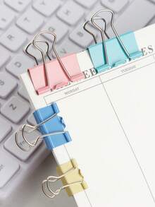 各种尺寸彩色回形针、办公和学校用品、彩色回形针、蝴蝶夹、凤尾夹