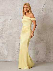 PARTHEA Elegant Formal Mermaid Hem Dress With Ruffle Off-Shoulder Neckline (Zipper, Sexy) - Light Yellow - View 3