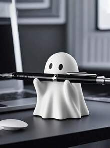 Cute White Ghost Black Ghost Party Decoration Courtyard Ornaments, Spooky Resin Statue,Study Desktop Decoration Small Ornaments, Suitable For Christmas, Parties, And Holiday Decoration Ornaments