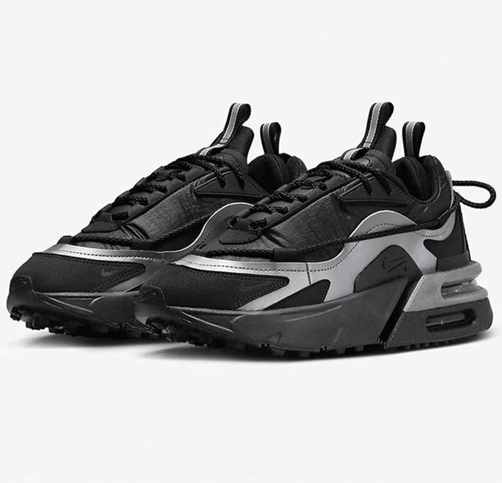 Nike 女款 Air Max 厚底休闲跑鞋，型号 HJ4319-001 - 黑色 - 查看 1