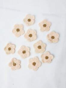 Set de 10 piezas de aplicaciones de flores de cinco pétalos de hilo en colores café y blanco marfil, con textura suave de punto y orificio central para fácil adherencia, para manualidades DIY, ropa, calzado y sombreros - Multicolor - Ver 11
