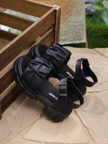 全新夏季女童高跟钩环凉鞋，时尚百搭学院风系带露趾公主凉鞋