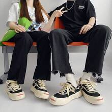 Men Skateboarding Shoes