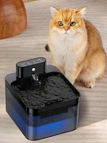 Fontaine pour chat sans fil, fontaine d'eau de 2,2 L pour chats, sans fil avec capteur de mouvement, fontaine à boire pour chats, pompe à eau silencieuse avec LED, fonctionnant sur batterie 2600 mAh, filtration de haute qualité