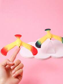 1-3pcs/Set Random Color Balanced Eagle & Transparent Pyramid Base Creative Anti-Stress Toys