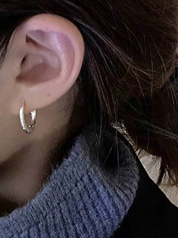 Pendientes con textura de escarcha brillante, diseño , sensación de arena flash, pendientes sencillos tipo Joker, adorno de lujo ligero para la oreja