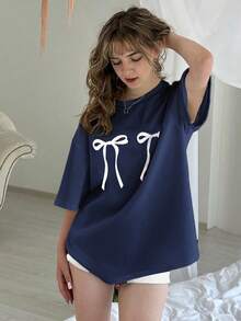 Camiseta para mujer con corte Oversize 100% algodón con cuello redondo y manga corta con diseño cute de moños Playera cómoda y suave - Azul Marino - Ver 4