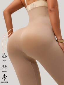 1件高腰塑形瑜伽紧身裤，收腹提臀，弹力十足但不紧绷，适合所有季节穿着。 - 駝色 - 查看 7