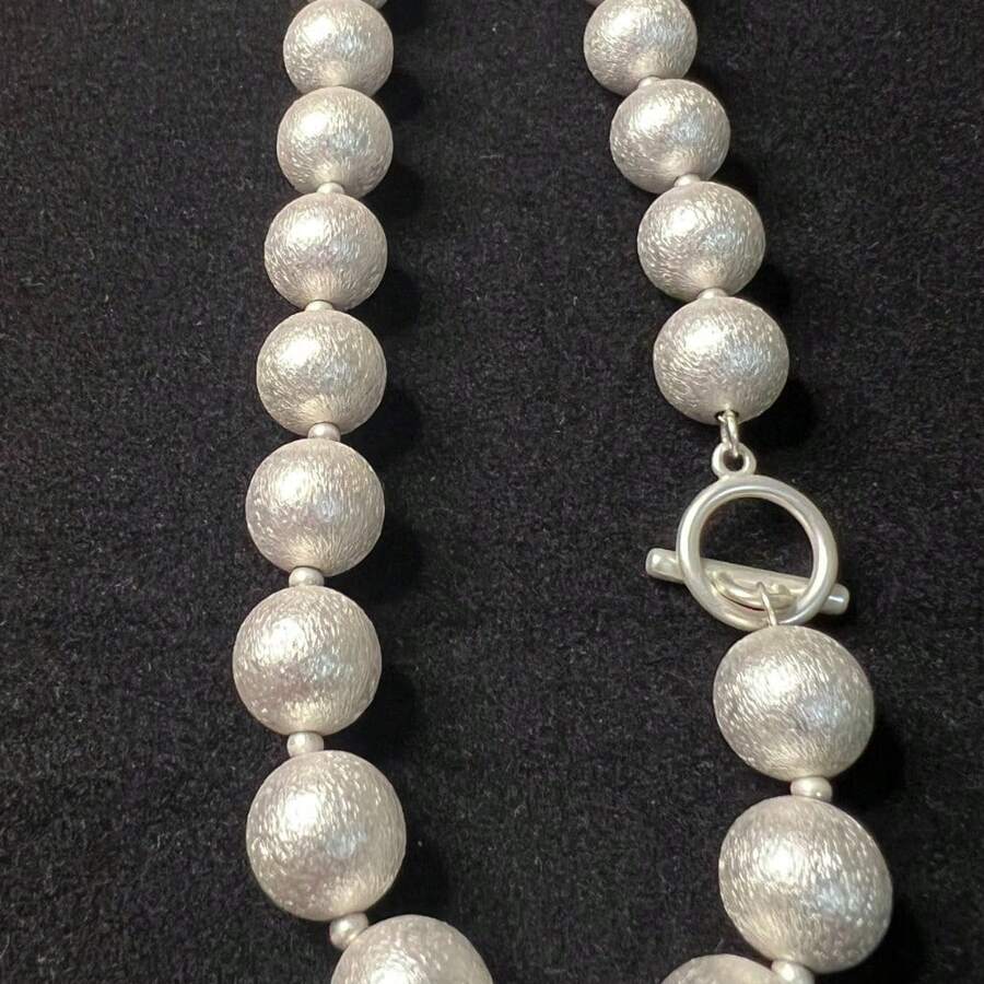 2025-NEW:S925 Sterling Sier Brushed Ball All Light Bulb Necklace Women's Niche Dign Sense Versatile Collarbone Chain Sier Beads Brushed Beads