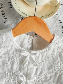 2 件套女童刺绣上衣和短裤，假日韩式时尚可爱优雅装 - 白色 - 查看 2