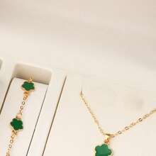 1 套时尚精致的幸运四叶草首饰套装，项链、手链和吊坠，不锈钢，送给女孩和朋友的理想礼物，适合任何场合，情人节、圣诞节 - 花朵手鍊和吊墜項鍊套裝 - 查看 9