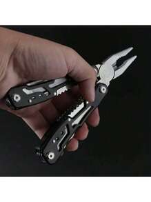 1 件户外露营生存救援工具不锈钢折叠便携式战术多功能钳子 24 合 1 多功能万能斜口钳五金 1 件多功能工具 24 合 1 多功能工具钳子，适用于生存露营和狩猎，适合男士、爸爸、丈夫和朋友的礼物