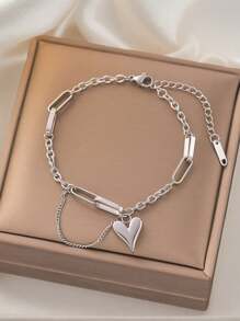 1pc Retro Hip-Hop Heart-Shaped Stainless Steel Bracelet, Fashionable & Casual For Women, Suitable For Daily Wear And Gatherings