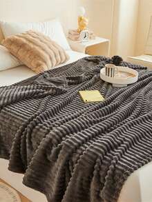 1 件深灰色条纹夏尔巴羊毛柔软舒适盖毯，适合卧室和客房 - 深灰色 - 查看 5