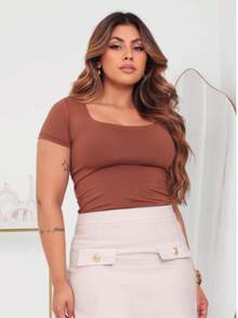 Blusa Decote Quadrado Suplex  Simples  Dia a Dia - Marrom - Visão 2