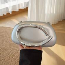 حقيبة يد فضية مصنوعة من البلاستيك الشفاف عصرية وأنيقة، هدية شخصية مميزة، إكسسوارات جديدة لعام 2025، أناقة مناسبة لجميع المناسبات، ترف بأسعار معقولة، حقيبة حفلات متمردة، مناسبة للحفلات والزفاف والرقص والعشاء/الولائم، حقيبة أنيقة للسيدات، المقاس 19سم * 6.5سم * 11سم