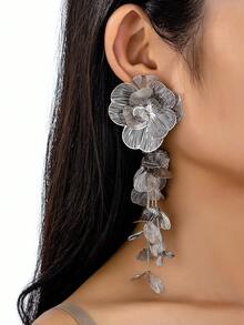 Women's 3D Flower Dangle Earrings, Suitable For Important Occasions - Platinum - View 1
