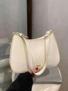 新款清新简约女士单肩包，采用纯色PU防水面料字母装饰，拉链开合设计马鞍包，时尚单肩包，商务通勤包，适合通勤、购物、参加聚会、节日送礼。