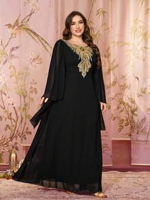 UNITHORSE V-Neck Long Batwing Sleeve Embroidered Chiffon Dress, Black - Black - View 6