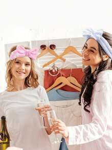 2 件/套返校毛绒睡眠眼罩和蝴蝶结头带套装，柔软涤纶亚克力绒毛遮阳罩，弹性头带，无电源派对礼物，适合水疗、睡衣派对和单身派对用品，适合旅行、办公室、飞机、火车、私家车、户外休息、化妆、洗漱用品，1 套（2 件）洗面奶头带眼罩，随机颜色旅行必备度假睡眠面罩