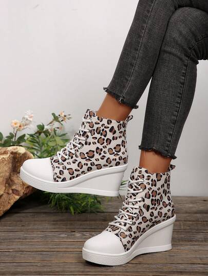 Wysokie płócienne buty damskie, grube trampki, ukryty klin, okrągły nosek, modne brytyjskie codzienne płaskie buty