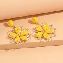 1 Pair Versatile Raffia Hollow Flower Straw Earrings, Casual Resort Style, Colorful Woven Floral Pendant Earrings, Fashionable & Unique, Suitable For Women Daily Wear & Holiday