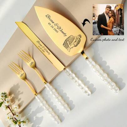 סט סכיני עוגה חרוטים בהתאמה אישית בן 4 חלקים, מתנת חיתוך עוגה חרוטה לחתונה או יום נישואין, מתנה ייחודית לזכר זוגות, סט חיתוך עוגה, מתנת יום נישואין, מתנת חג המולד, עמיד, דקורטיבי, רב פעמי, סגנון מודרני, ניתן להתאמה אישית, מתנה לחבר, אבא, חברה, אמא, משפחה, חברים, חדר תה, בית, גינה, משרד, יום נישואין