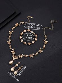 A Set Of 4 Pieces/Pieces Of Fashionable And Elegant Alloy Rhinestone Glass Necklace, Earrings And Bracelet Jewelry, Suitable For Women's Weddings, Banquets, Balls And Parties