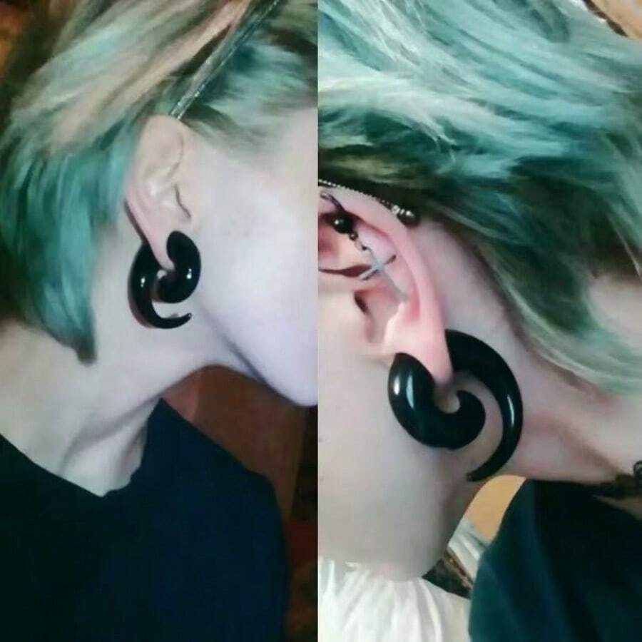 2 件亚克力黑色耳塞螺旋耳环，朋克摇滚风格身体穿孔首饰，14 毫米 - 一對螺旋耳擴 - 查看 1