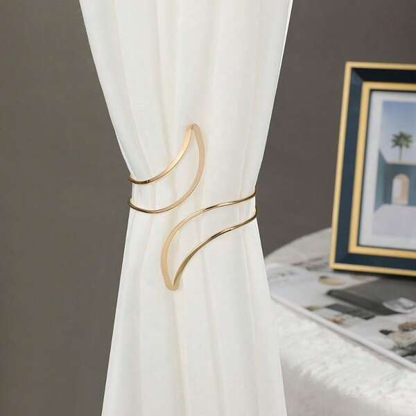 1pc Elegant Golden Crescent Moon Curtain Tieback - Classic Hollow Design Curtain Clip Accessory For Stylish Home Decor, Curtain Accessory|Sophisticated Style|Durable Curtain Clip