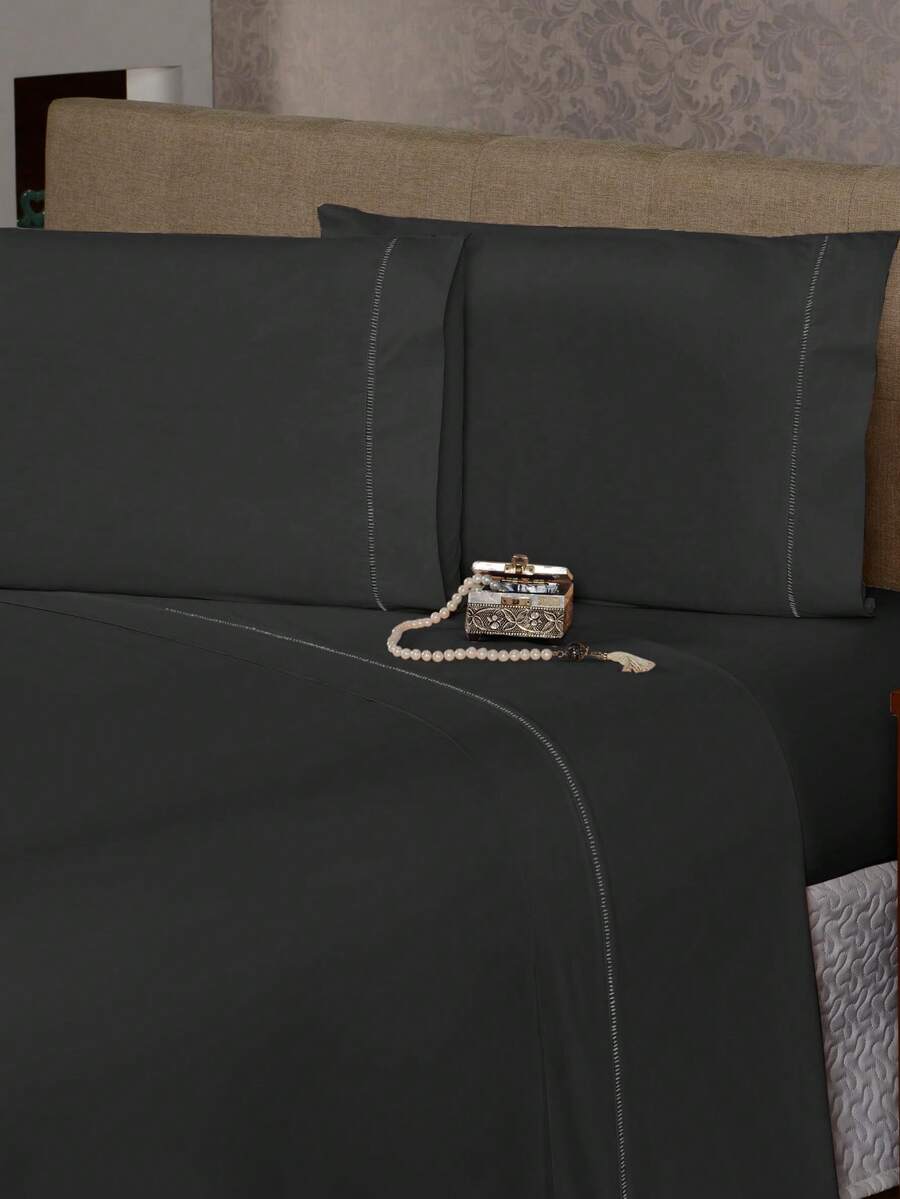 King Size Flat Sheet In Percale 180 Thread Count - Black - View 1