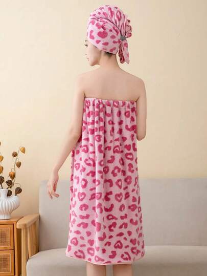 1pc Polyester Fiber Women Wearable Bath Towel, Heart & Letter Pattern, Absorbent Quick-Dry Soft Towel For Bathroom, Kitchen, Face Washing, Suitable For All Seasons, Great For Bathroom, Hotel, Party, Beach, Travel, Holiday Gift,School,Back To School,Travel,Travel Essentials,Home Essentials,Towel,Skin Care