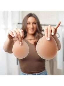 Cake Grip Non-Stick Seamless Cover, Reusable Self-Adhesive Silicone Stickers, Women's Non-Adhesive Nipple Shields, Self-Adhesive Bust Lift Patch Without Strap, Women's Lingerie And Lingerie Accessories, With High-Grade Magnetic Case - 蜂蜜色 - 查看 4