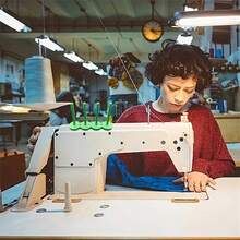 2pcs Magnetic Sewing Machine Core Holder - Plastic And Metal Core Storage Holder With Strong Magnetic Base For Orderly Access, Essential Sewing Accessories - Multicolor - View 5