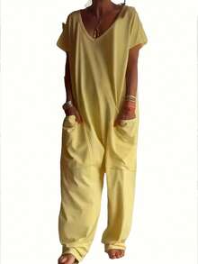 Women's Casual Solid Color V-Neck Pocket Short Sleeve Jumpsuits, Y2K Style Women's Clothing, Suitable For All Seasons, With Multiple Pocket Designs, Suitable For Outdoor Outfits, Cocktail Parties, Parties, Christmas, Nightclubs, Banquets Film Festivals, Cinemas, Balls, Cocktail Parties, Bars, Weddings, Graduation Ceremonies, Homecoming, Birthday Parties, Rebellious Girls, Festival-Themed Parties, Outings, Streetwear, Fashion Shows, Dates, Valentine's Day, Working Outside Universities, Schools, Villages, Concerts, Street Girls, Teenage Girls, Country-Style Women's Clothing, The Best Women For Outings, Ladies' Vacation Clothing, Country Concerts - 黃色 - 查看 2