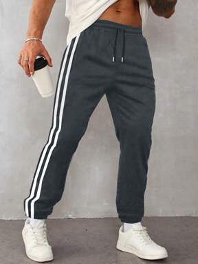 طقم ملابس رياضية عادية للرجال، بنطلون جوجر شبكي فضفاض مناسب للتشغيل والمشي في الهواء الطلق واليومي، بنطلون قصير مخطط للصيف، قطعة واحدة