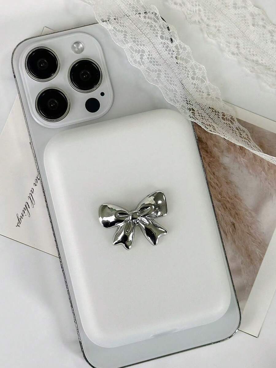 MagSafe 兼容哑光蝴蝶保护壳，兼容 Apple 原装无线磁力充电器