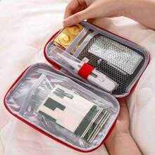 Sanrio 1/3 عبوة حقيبة طبية إسعافات أولية محمولة من النايلون مقاومة للماء من ساتريو هيلو كيتي، مغلقة بسحاب أحمر لحالات الطوارئ والوقاية من الأوبئة للسفر والرحلات العائلية والمخيمات والحفلات الصيفية الخارجية والتخييم والرحلات البرية، إكسسوارات السفر، منظم السفر، لوازم السفر، حقيبة السفر، عطلة الجامعة، السفن البحرية