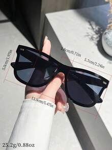 1 Pair Unisex Square Frame Rivet Sunglasses, Suitable For Outings, Travel, Summer Accessories, Sports Style, Driving, Festivals, Beach, Music Festivals, Vacations, Family Outings, Golf, Hiking, Elegant Attire, Street Style Accessories, Vacation Atmosphere, Sports, Parties, Outdoor Activities, Street Style, Fishing, Holidays, Vacations - Black and Gray - View 3