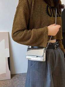 Bolso mini texturizado, bolso cruzado de cadena versátil de moda de verano 2025, bolso cuadrado mini elegante - Plateado - Ver 3