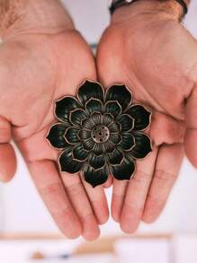 1/2 件合金莲花香炉，6 孔金属家用香炉，香炉架，香薰配件，多孔燃烧设计，可拆卸灰盒，精雕细琢的莲花花瓣，坚固的铜柱支撑，非常适合冥想、瑜伽和家居装饰